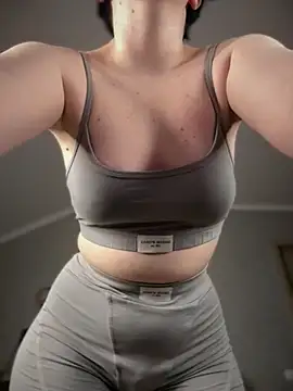 RinaShy online show from 8, 10, 2025