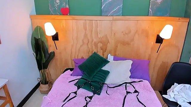 Snapshot of milavega_ chatting on 14, 1, 2026 milavega online show from 14, 1, 2026