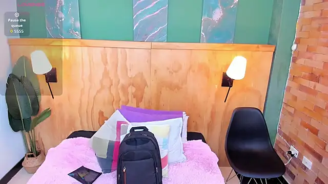 Snapshot of milavega_ chatting on 7, 2, 2026 milavega online show from 7, 2, 2026