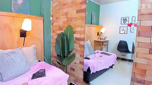 Snapshot of milavega_ chatting on 21, 2, 2026 milavega online show from 21, 2, 2026