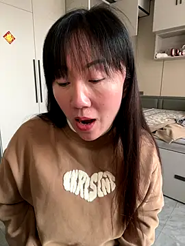 Snapshot of xiaomei-11 chatting on 24, 10, 2025 xiaomei-11 online show from 24, 10, 2025