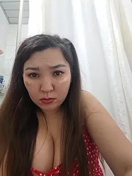 Snapshot of HellaWerlous chatting on 11, 2, 2026 HellaWerlous online show from 11, 2, 2026