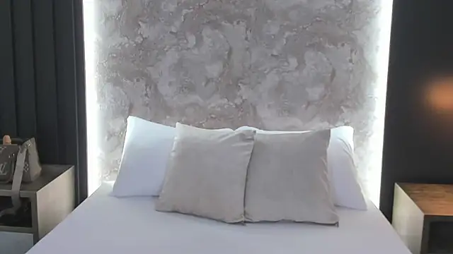 saliha pinky online show from 21, 9, 2025