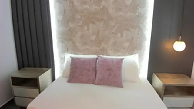 saliha pinky online show from 18, 10, 2025