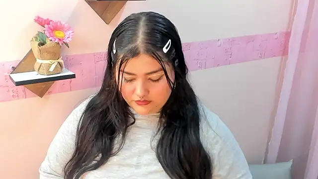 Taniabenelli online show from 13, 9, 2025