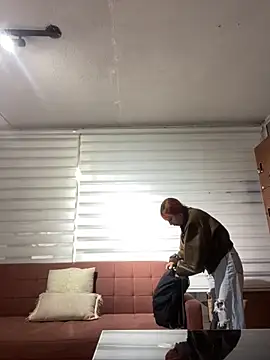 Snapshot of Sallem_Pink chatting on 3, 4, 2026 Sallem Pink online show from 3, 4, 2026