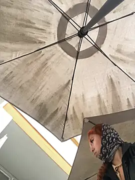 Snapshot of Sallem_Pink chatting on 9, 4, 2026 Sallem Pink online show from 9, 4, 2026