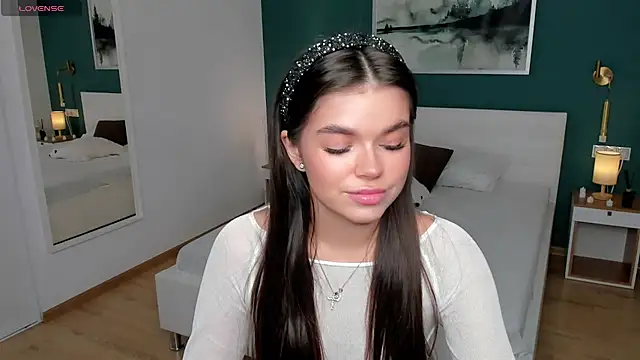 HollisHearl online show from 17, 9, 2025