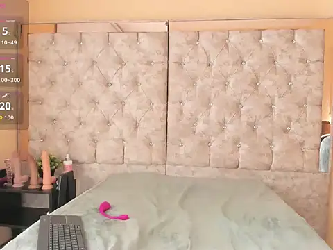 Snapshot of anita_toro_ chatting on 23, 12, 2025 anita toro online show from 23, 12, 2025