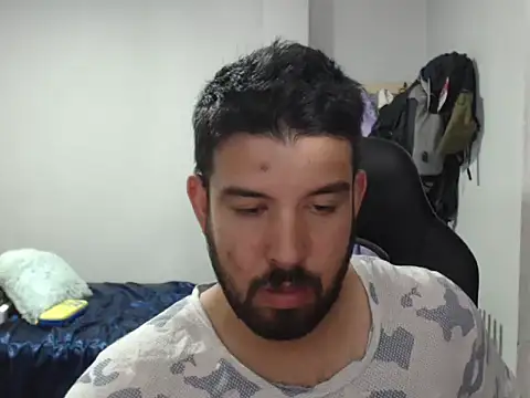 Axel11113 online show from 15, 10, 2025