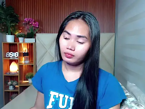 sluttyprincess0 online show from 2, 10, 2025