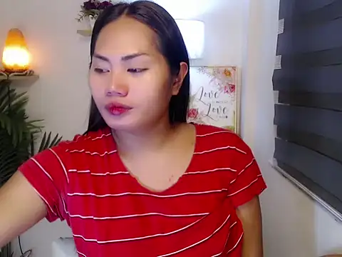 Snapshot of sluttyprincess0 chatting on 28, 5, 2026 sluttyprincess0 online show from 28, 5, 2026