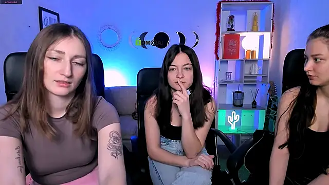 eva smiith  online show from 26, 2, 2026