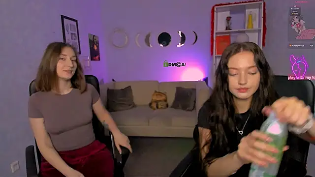 eva smiith  online show from 18, 5, 2026