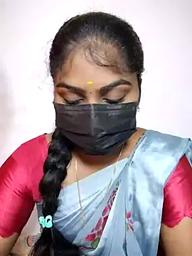 Snapshot of Tamil_Princess12 chatting on 5, 6, 2026 Tamil Princess12 online show from 5, 6, 2026