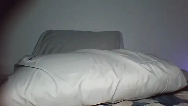 itslyahxoxo online show from 2, 2, 2026