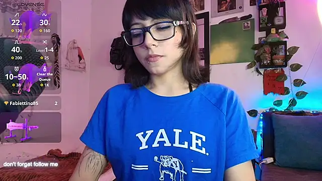 Snapshot of Rinrav chatting on 25, 11, 2025 Rinrav online show from 25, 11, 2025