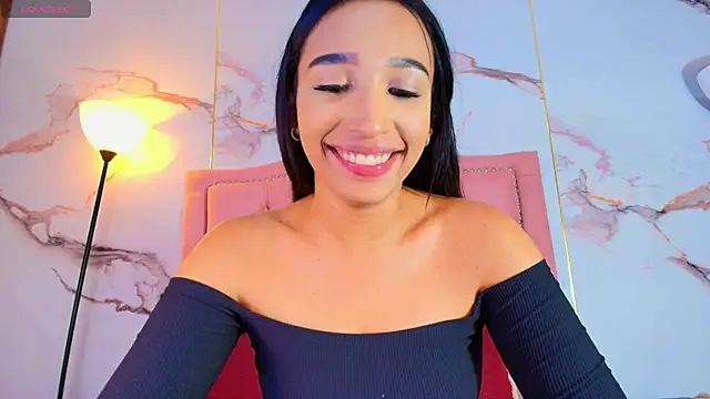 AlyaThompson online show from 9, 6, 2026