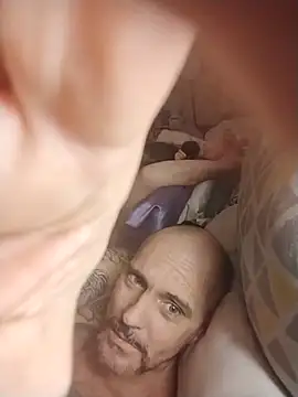 Snapshot of BonnienClyde5421 chatting on 3, 3, 2026 BonnienClyde5421 online show from 3, 3, 2026