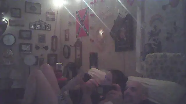 Snapshot of BonnienClyde5421 chatting on 16, 3, 2026 BonnienClyde5421 online show from 16, 3, 2026