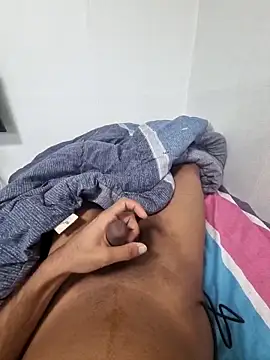 Snapshot of yesh_x chatting on 7, 10, 2025 yesh x online show from 7, 10, 2025