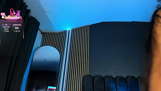 Snapshot of Gina_77 chatting on 1, 12, 2025 Gina 77 online show from 1, 12, 2025