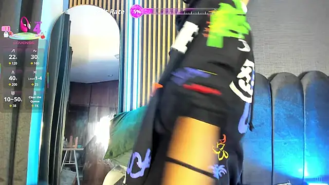 Snapshot of Gina_77 chatting on 13, 12, 2025 Gina 77 online show from 13, 12, 2025