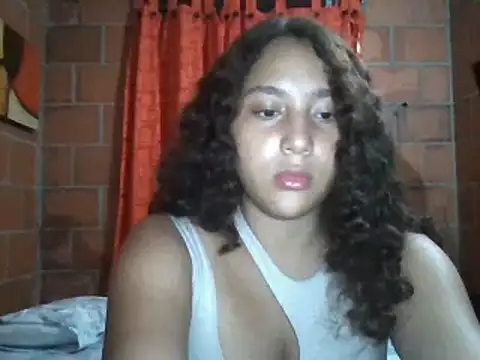 Snapshot of AnaisVelvet11 chatting on 2, 10, 2025 AnaisVelvet11 online show from 2, 10, 2025