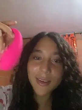 Snapshot of AnaisVelvet11 chatting on 23, 10, 2025 AnaisVelvet11 online show from 23, 10, 2025