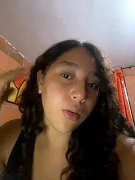 Snapshot of AnaisVelvet11 chatting on 24, 10, 2025 AnaisVelvet11 online show from 24, 10, 2025