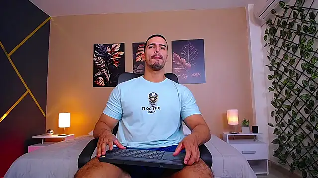 Snapshot of ChristopherBlack_ chatting on 18, 10, 2025 ChristopherBlack  online show from 18, 10, 2025