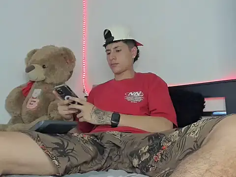 Snapshot of Mateo_Escobar chatting on 8, 11, 2025 Mateo Escobar online show from 8, 11, 2025