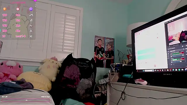 Snapshot of starsaturn chatting on 12, 9, 2025 starsaturn online show from 12, 9, 2025