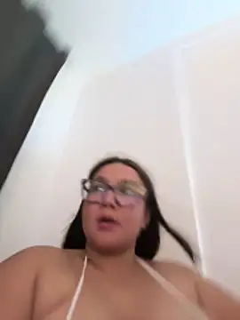 Kyleighc online show from 15, 5, 2026