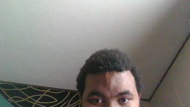 Bear2698 online show from 8, 9, 2025