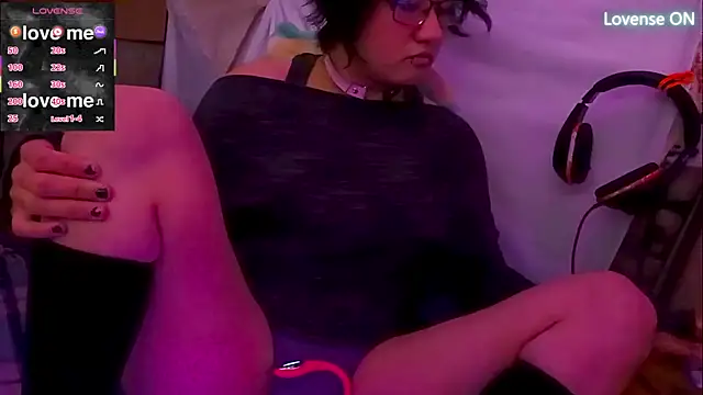 Ftm Bunny online show from 20, 12, 2025