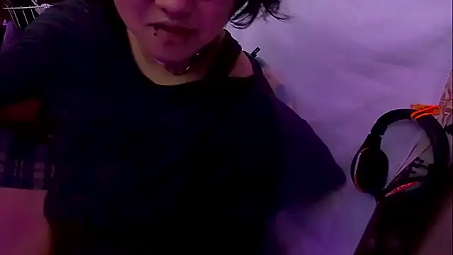 Ftm Bunny online show from 22, 12, 2025