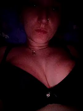 Lissa213 online show from 4, 10, 2025