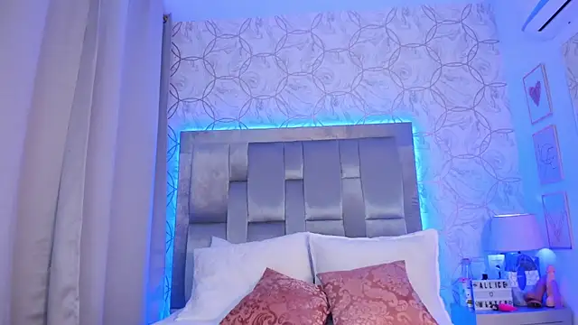 AlliceWinter online show from 23, 9, 2025