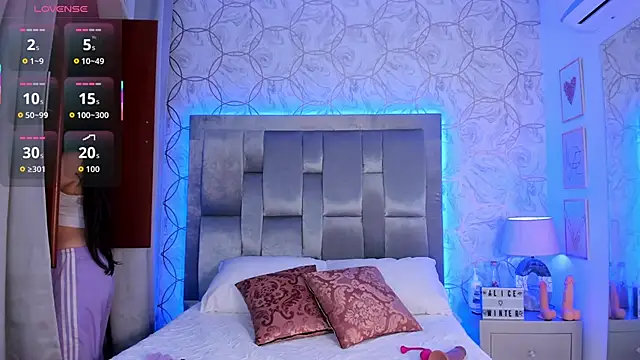 AlliceWinter online show from 13, 10, 2025