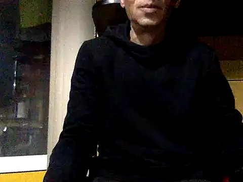 Snapshot of adiluci1 chatting on 26, 10, 2025 adiluci1 online show from 26, 10, 2025