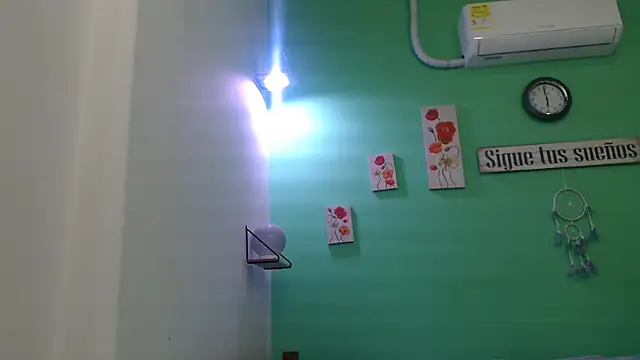 Snapshot of gatitasexygatitasexy chatting on 17, 10, 2025 gatitasexygatitasexy online show from 17, 10, 2025