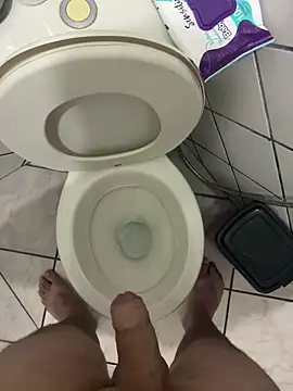 Brsecretbear online show from 4, 2, 2026