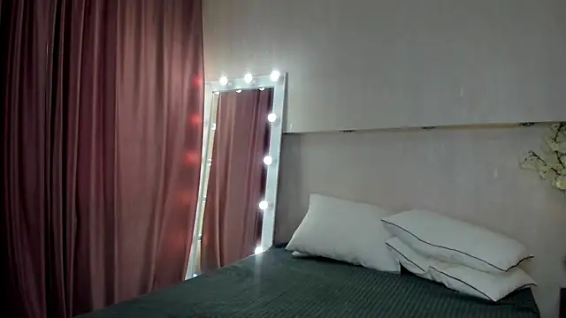 Snapshot of Adelina_Bliss chatting on 12, 4, 2026 Adelina Bliss online show from 12, 4, 2026