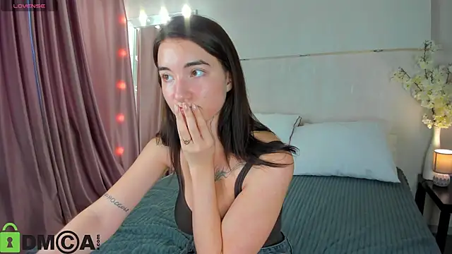 Snapshot of Adelina_Bliss chatting on 8, 5, 2026 Adelina Bliss online show from 8, 5, 2026