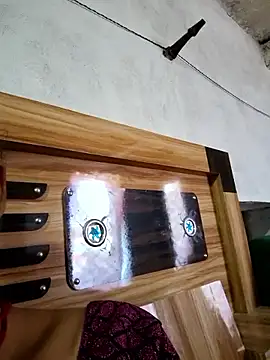 Snapshot of Daisygirl9 chatting on 18, 12, 2025 Daisygirl9 online show from 18, 12, 2025