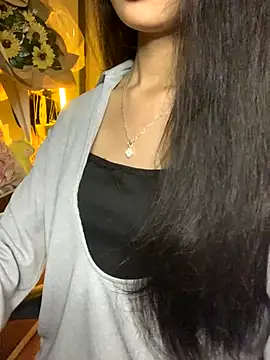 Snapshot of Nhinhi18 chatting on 6, 11, 2025 Nhinhi18 online show from 6, 11, 2025