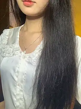 Nhinhi18 online show from 19, 12, 2025