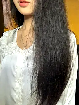 Nhinhi18 online show from 22, 12, 2025