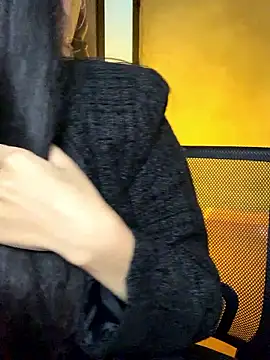 Nhinhi18 online show from 16, 1, 2026